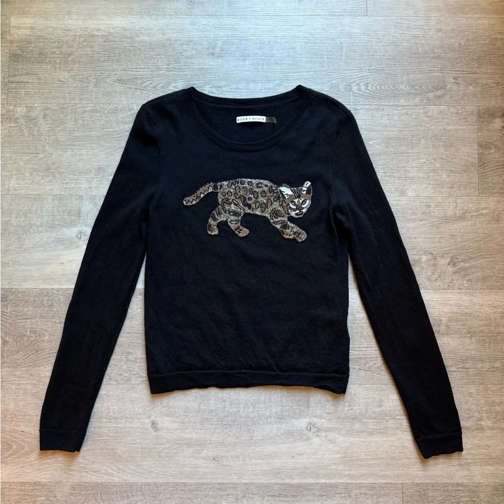 Alice + Olivia Bethela Cat Beaded Embroidered 100% Wool Black Sweater Size M - Picture 2 of 9